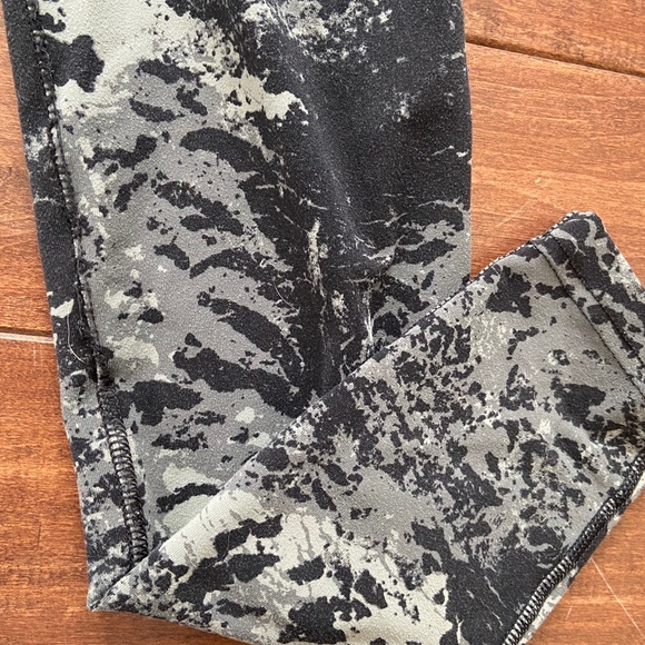 Nike Dri-Fit Leggings - Picture 5 of 7